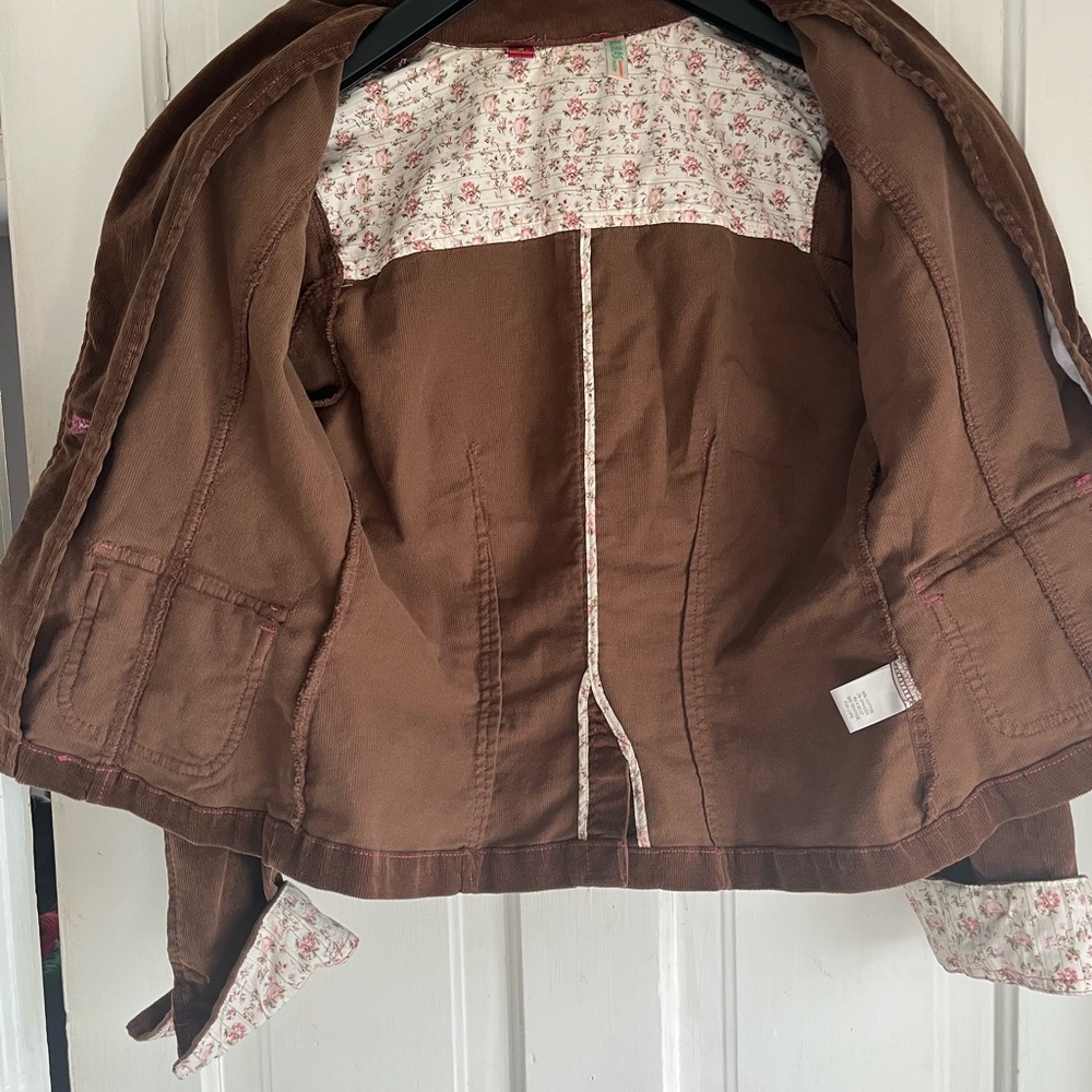 Bill Blass Women's Corduroy Jacket cropped style size medium - Picture 3 of 6